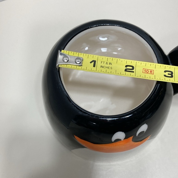 Penguin Duck Oversized Character Shaped Mugs Cups Lot of 2 Black White Orange - Picture 13 of 13